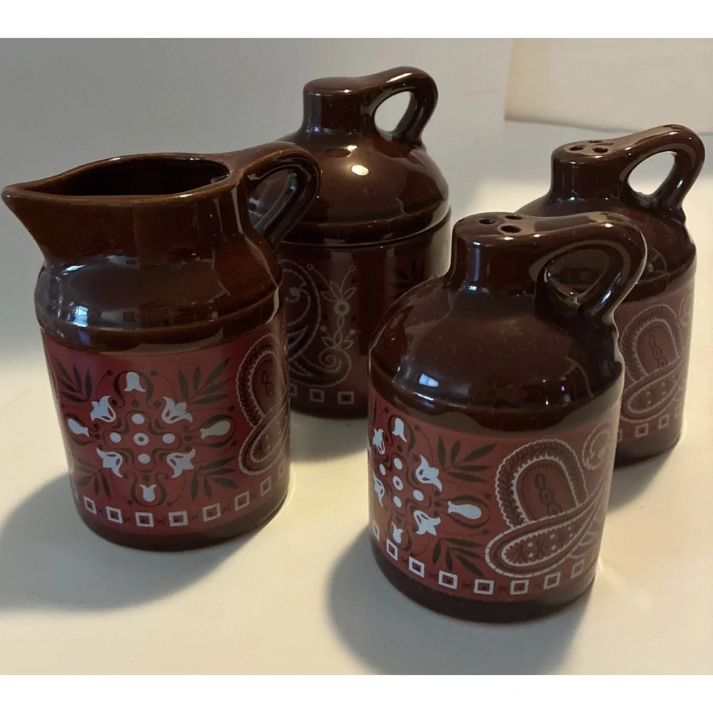 Vtg Japan Red Bandanna Brown Jug Salt And Pepper Cream And Sugar Set Western